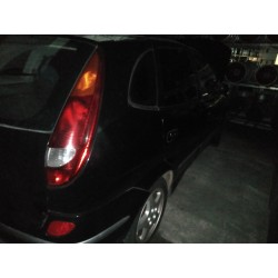 nissan almera tino (v10m) del año 2002