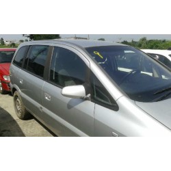 opel zafira a del año 2005