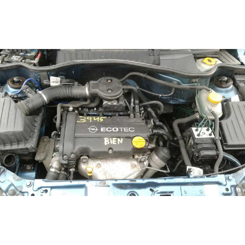 opel corsa c del año 2002