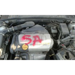 opel vectra b berlina del año 2000