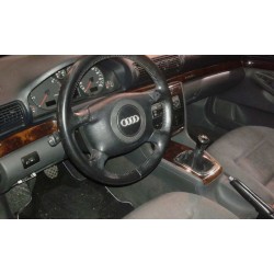 audi a4 berlina (b5) del año 1950
