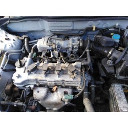 nissan almera (n16/e) del año 2004