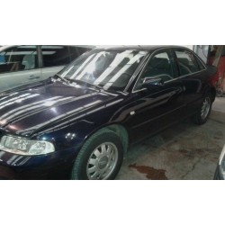 audi a4 berlina (b5) del año 1950
