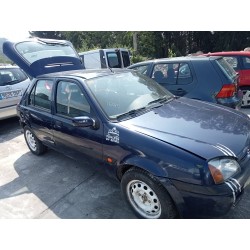 ford fiesta berlina (dx) del año 2001