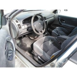 renault laguna ii (bg0) del año 2002