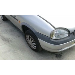 opel corsa b del año 2000