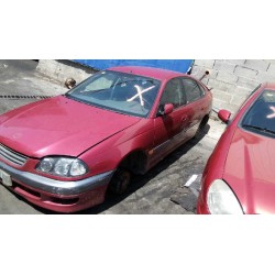 toyota avensis berlina (t 22) del año 1999