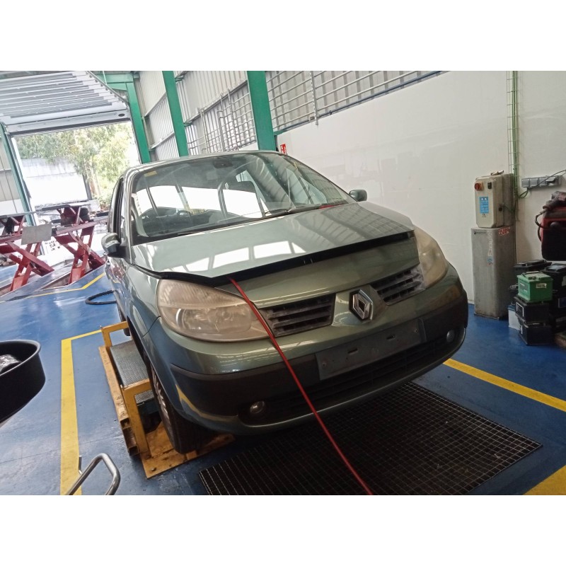 renault scenic ii del año 2006