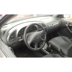 citroen xsara berlina del año 1999