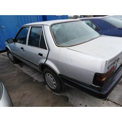 ford orion del año 1987
