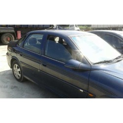 opel vectra b berlina del año 2001