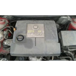 seat ibiza (6l1) del año 2004