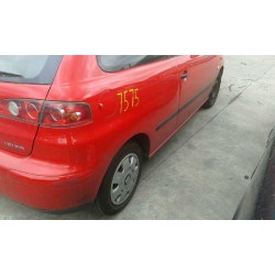 seat ibiza (6l1) del año 2004