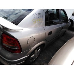 opel astra g berlina del año 1999