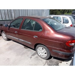 renault megane i fase 2 classic (la..) del año 1999