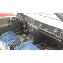 opel vectra b berlina del año 2006