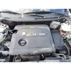 seat ibiza (6l1) del año 2002