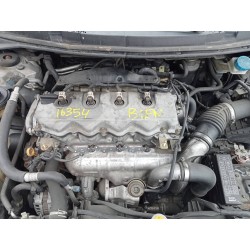 nissan primera berlina (p12) del año 2002