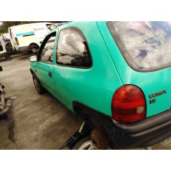 opel corsa b del año 2001