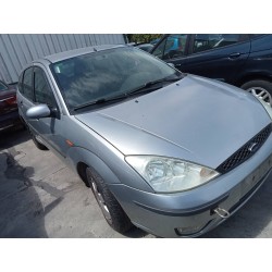 ford focus berlina (cak) del año 2004
