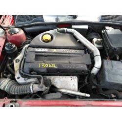 saab 9-5 sedán del año 1998