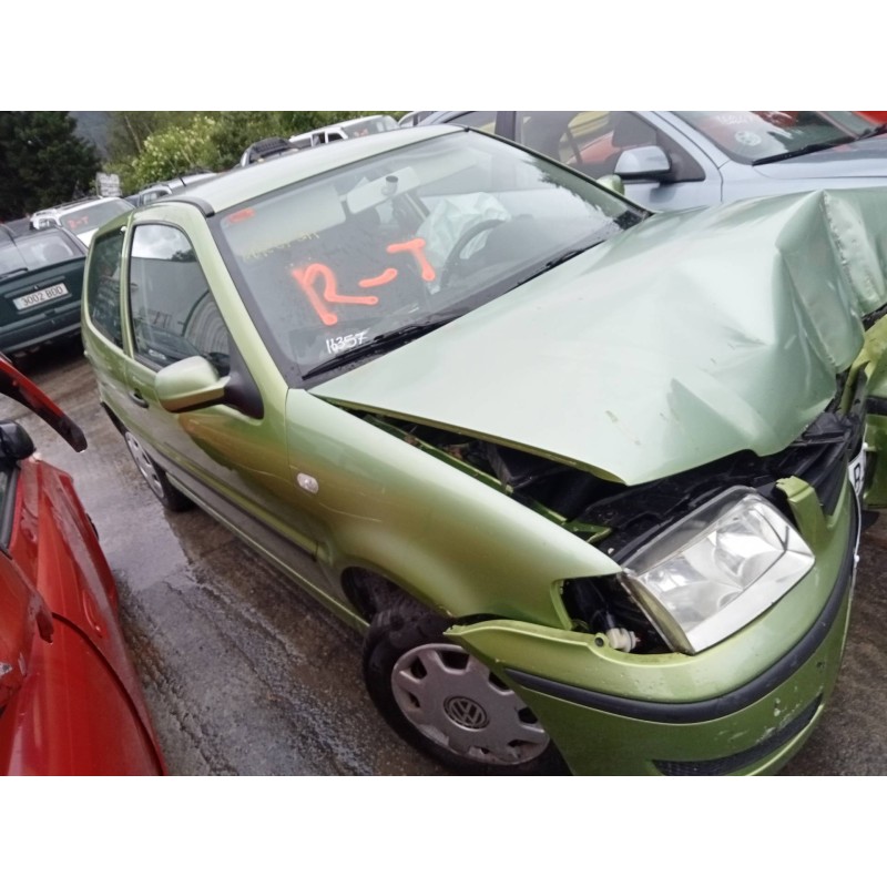 volkswagen polo berlina (6n2) del año 2001