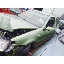 volkswagen polo berlina (6n2) del año 2001