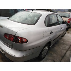 seat cordoba berlina (6l2) del año 2004