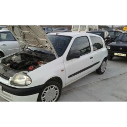 renault clio ii fase i (b/cbo) del año 1950