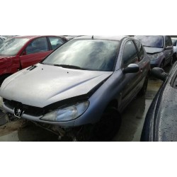 peugeot 206 berlina del año 2000