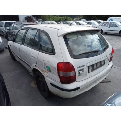 mazda 323 berlina f/s (bj) del año 2000