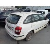 mazda 323 berlina f/s (bj) del año 2000