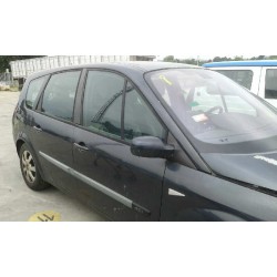 renault scenic ii del año 2004