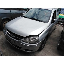 opel corsa c del año 2008