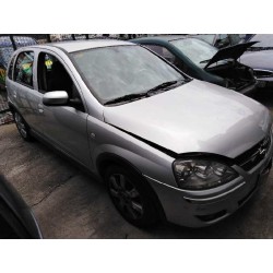 opel corsa c del año 2008