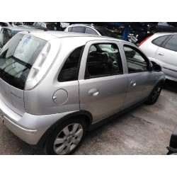opel corsa c del año 2008