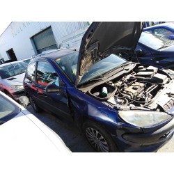 peugeot 206 berlina del año 2001