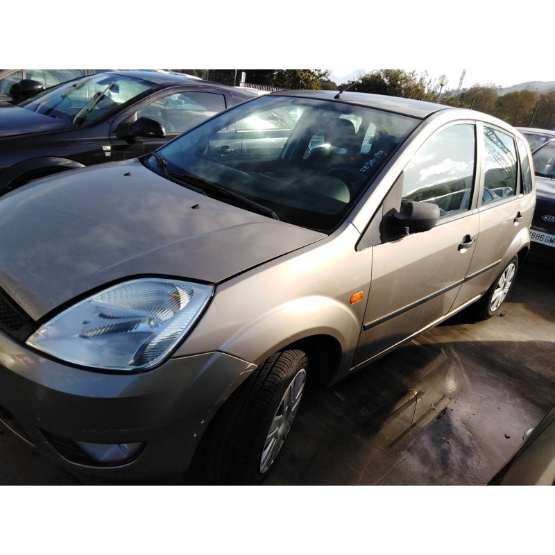 ford fiesta (cbk) del año 2003