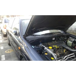 nissan almera (n16/e) del año 1950