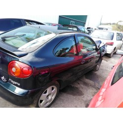 renault megane i coupe fase 2 (da..) del año 2002