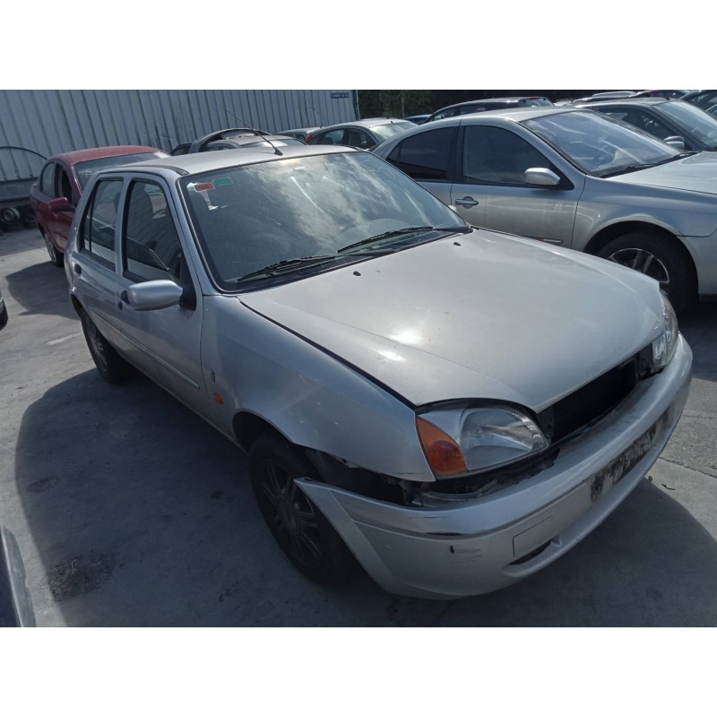 ford fiesta berlina (dx) del año 1999