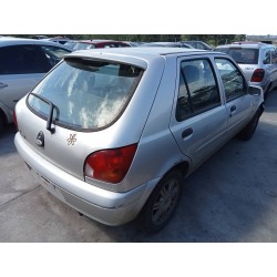 ford fiesta berlina (dx) del año 1999