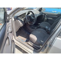 ford focus berlina (cak) del año 2002
