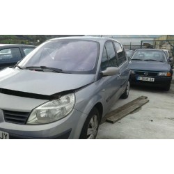 renault scenic ii del año 2005