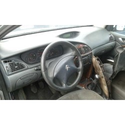 citroen c5 berlina del año 2002