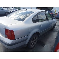 volkswagen passat berlina (3b2) del año 1998