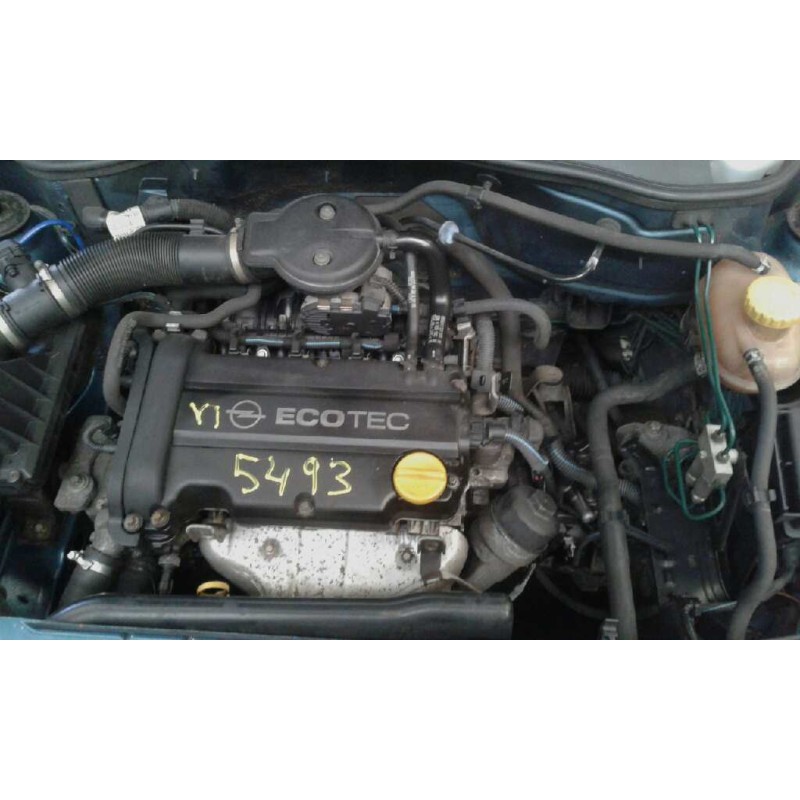 opel corsa c del año 2001