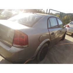 opel vectra c berlina del año 2003