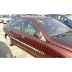 renault laguna (b56) del año 2000