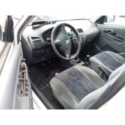 seat cordoba berlina (6k2) del año 2001